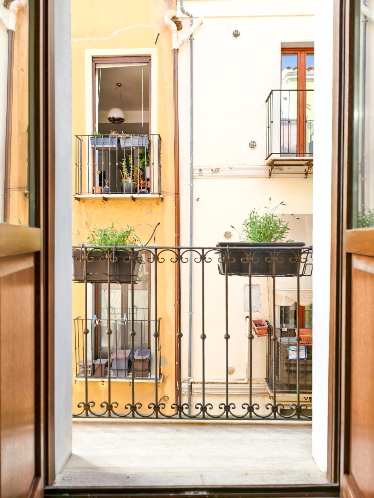Oidu - Cagliari Suites Eksteriør billede